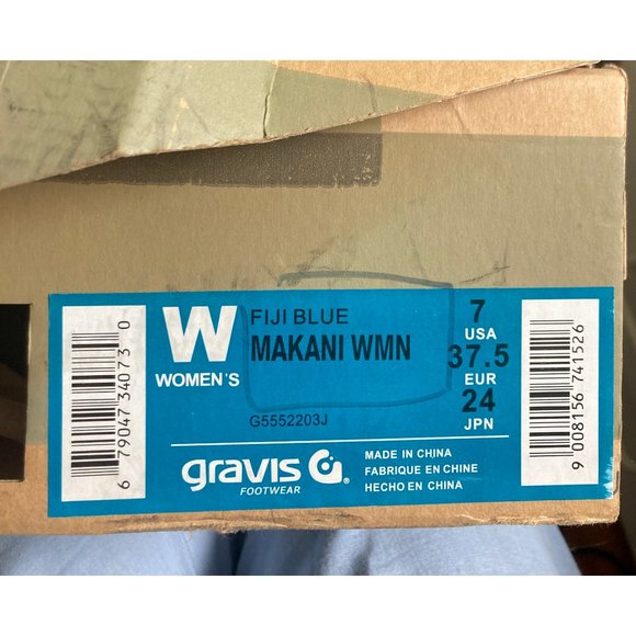 Never worn Gravis Makani sneakers - Picture 5 of 5